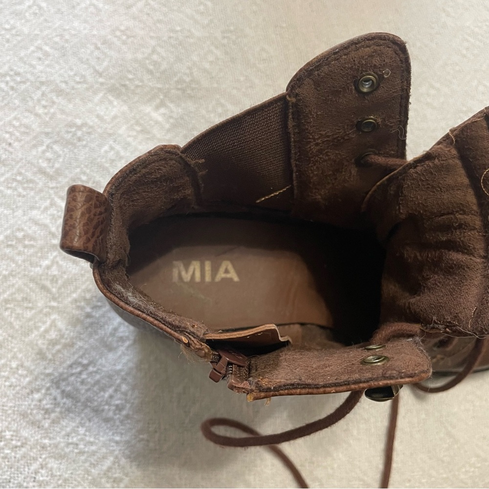 MIA‎ Brown Ankle Boots Size 7 M - Picture 9 of 11